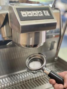 Zentvelds espresso machine cleaner - ready for backflushing